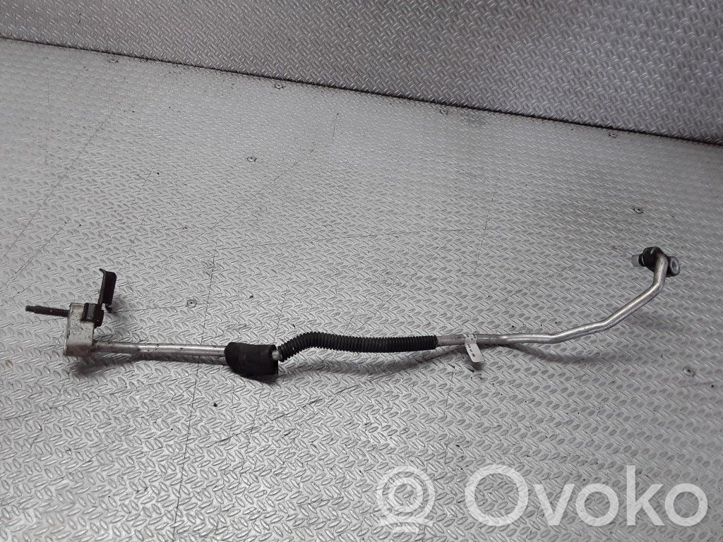 Ilmastointilaitteen putki (A/C)   MF446250