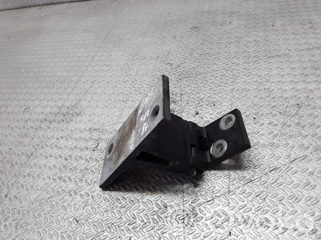 Front door upper hinge   4D0831402
