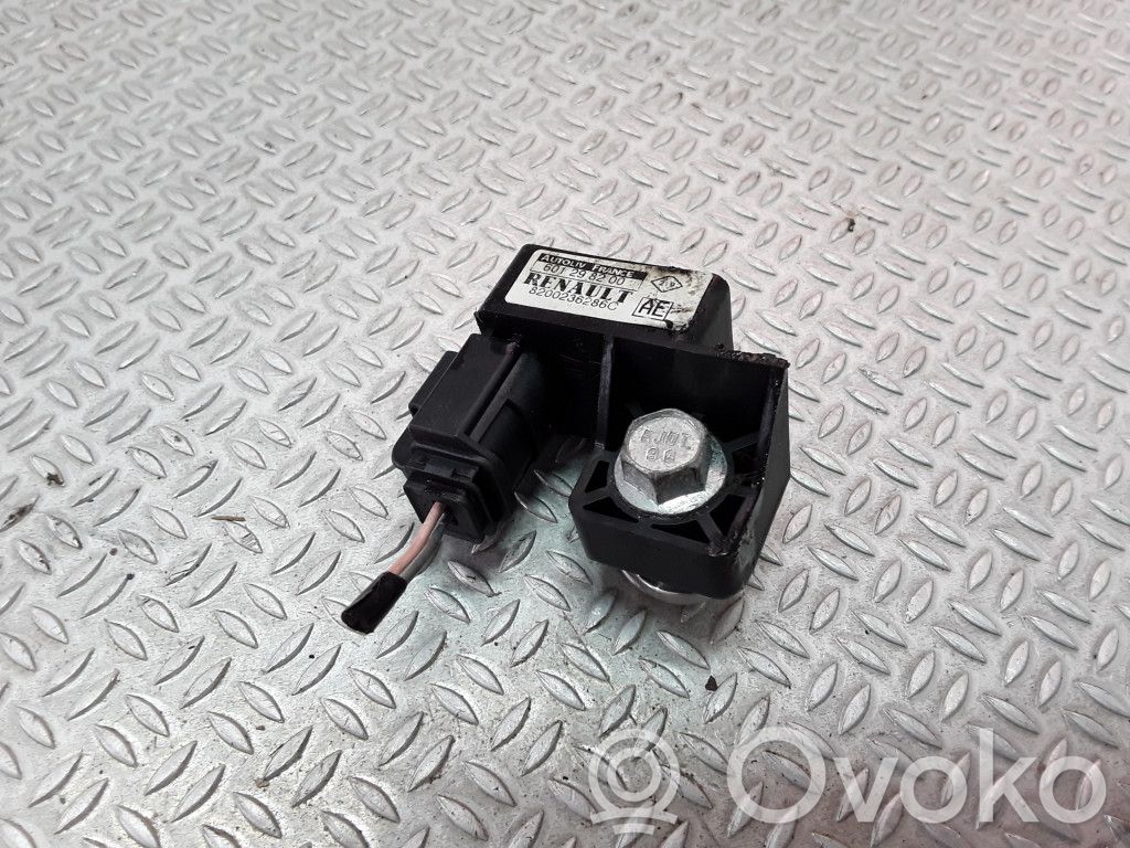 Renault Megane II Sensor impacto/accidente para activar Airbag 