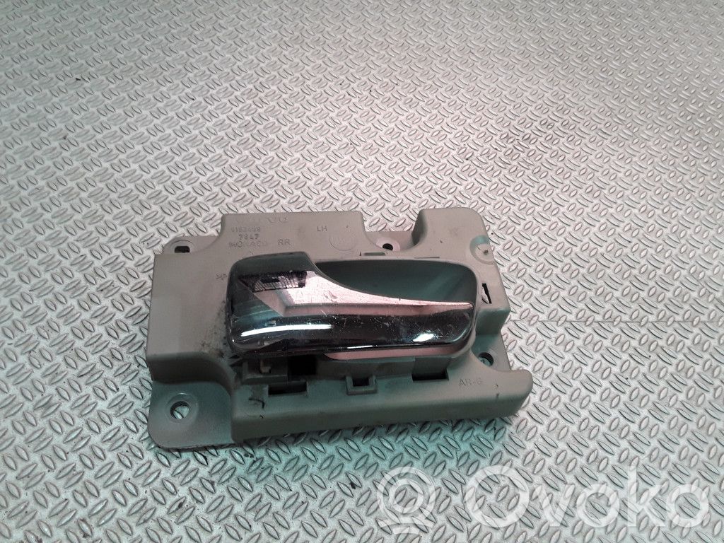 Volvo S70  V70  V70 XC Manecilla interna puerta trasera 