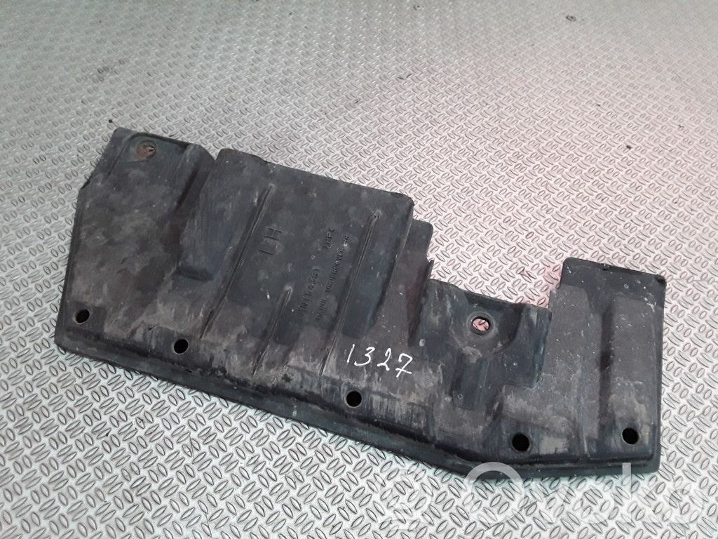 Mitsubishi Lancer X Vidurinė dugno apsauga 