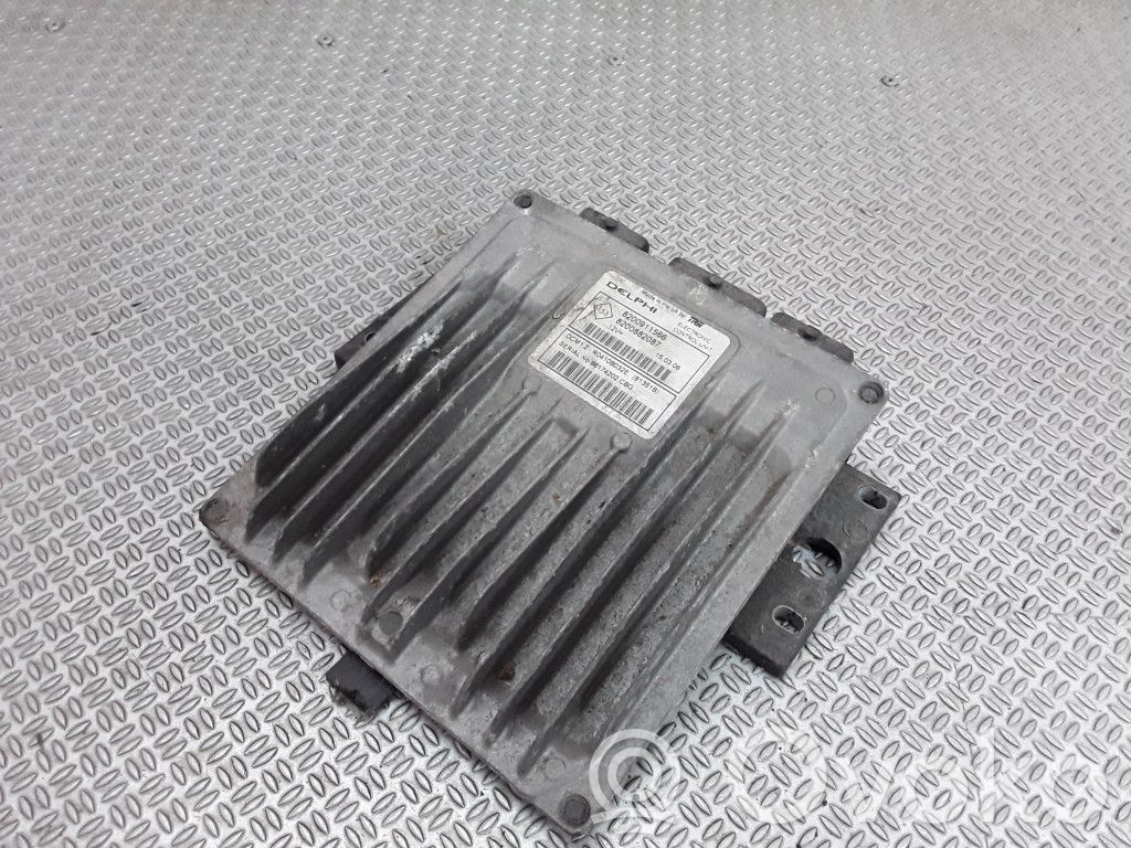 Renault Twingo II Engine control unit/module 