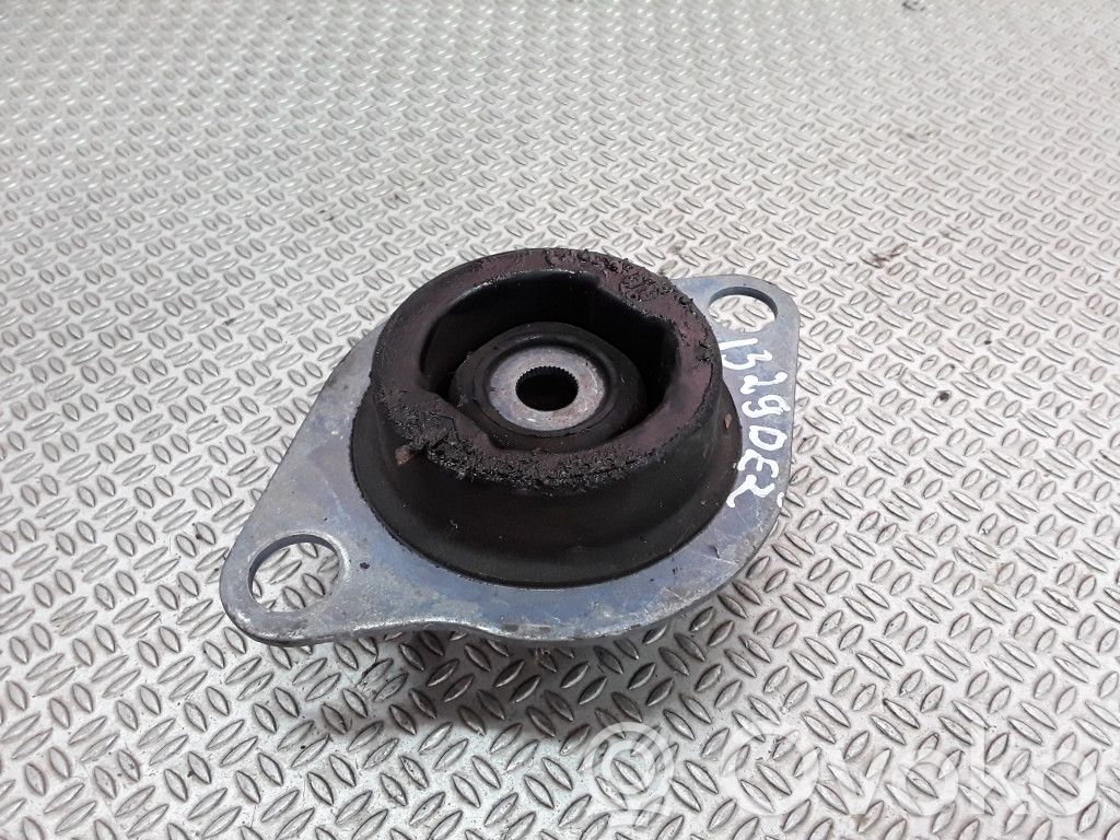 Renault Twingo II Gearbox mount 