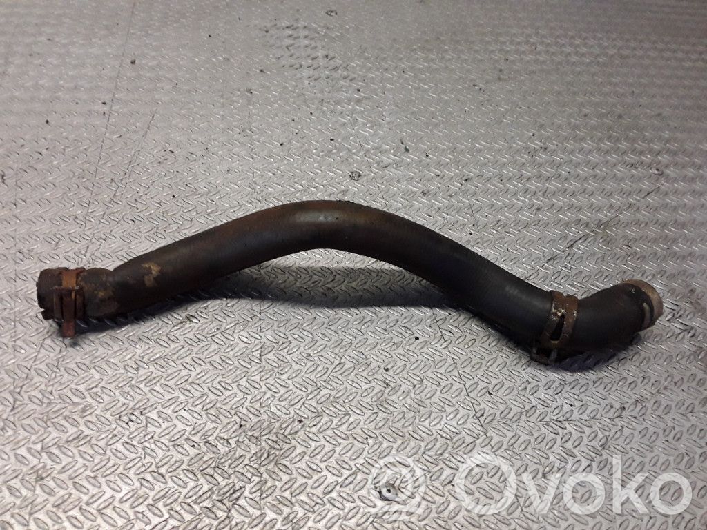 Engine coolant pipe/hose