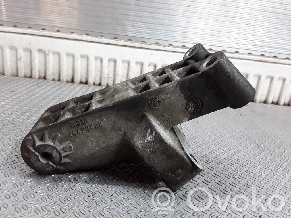 Alfa Romeo 156 Gearbox mounting bracket 