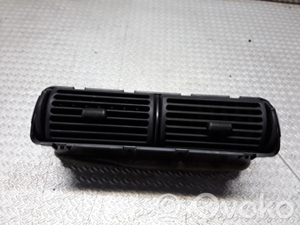 Centrālais gaisa ventilācijas režģis
