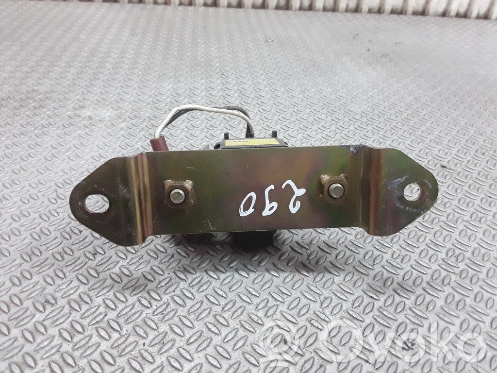 Nissan Patrol Y61 Airbagsensor Crashsensor Drucksensor 