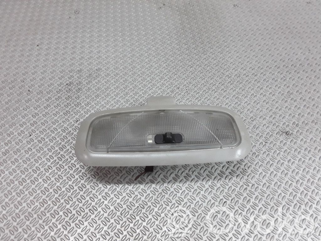 Luz del asiento delantero   2S6A13776AB