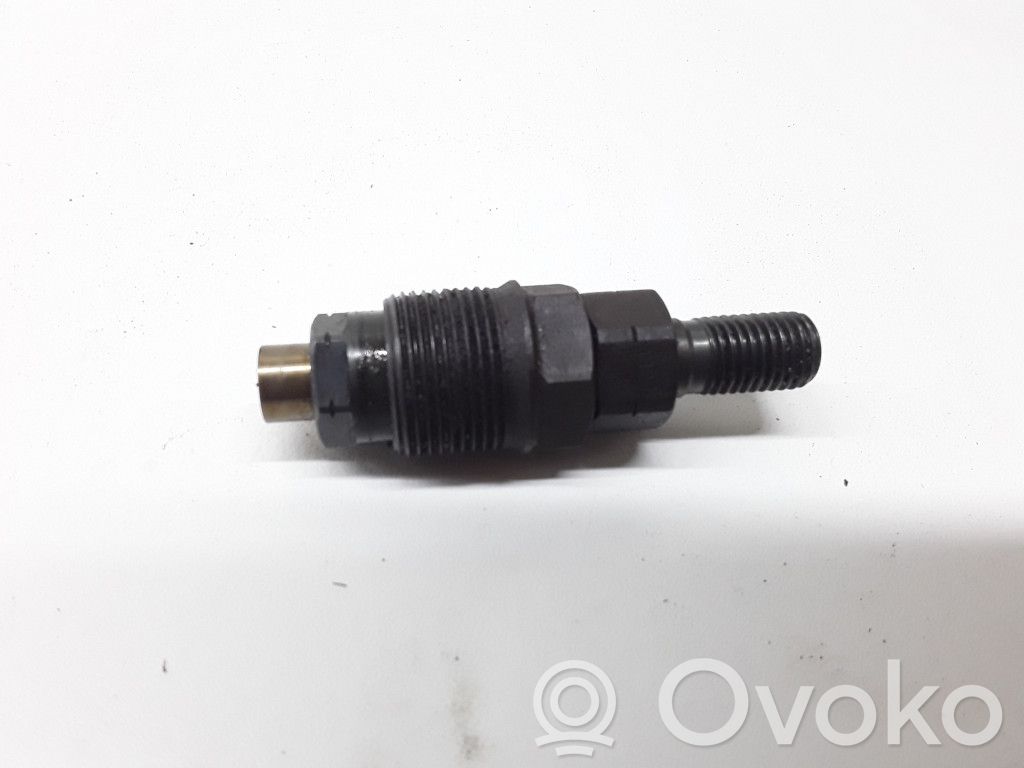 Opel Vectra B Polttoainesuutin 