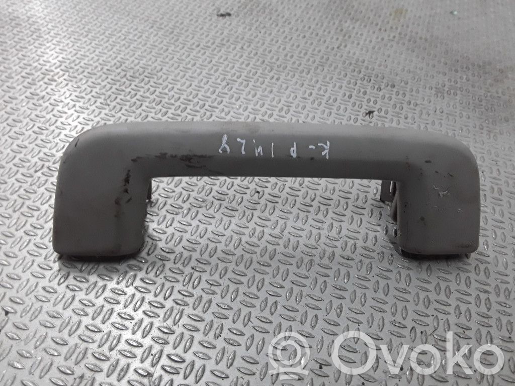 Poignée de maintien plafond avant