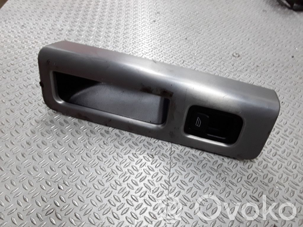 Volvo V50 Przyciski szyb 