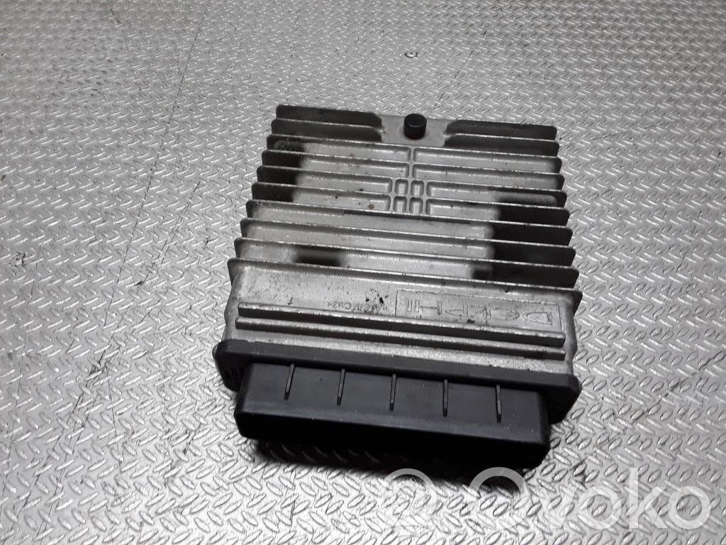 Ford Mondeo Mk III Engine control unit/module 