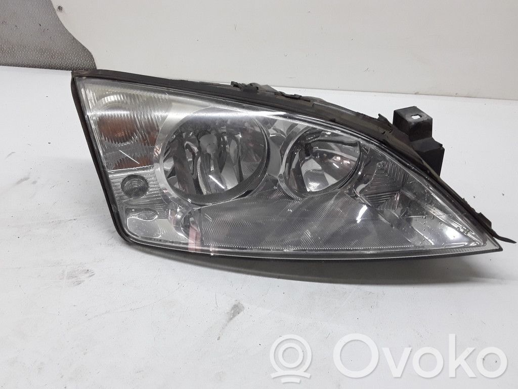 Ford Mondeo Mk III Lampa przednia 