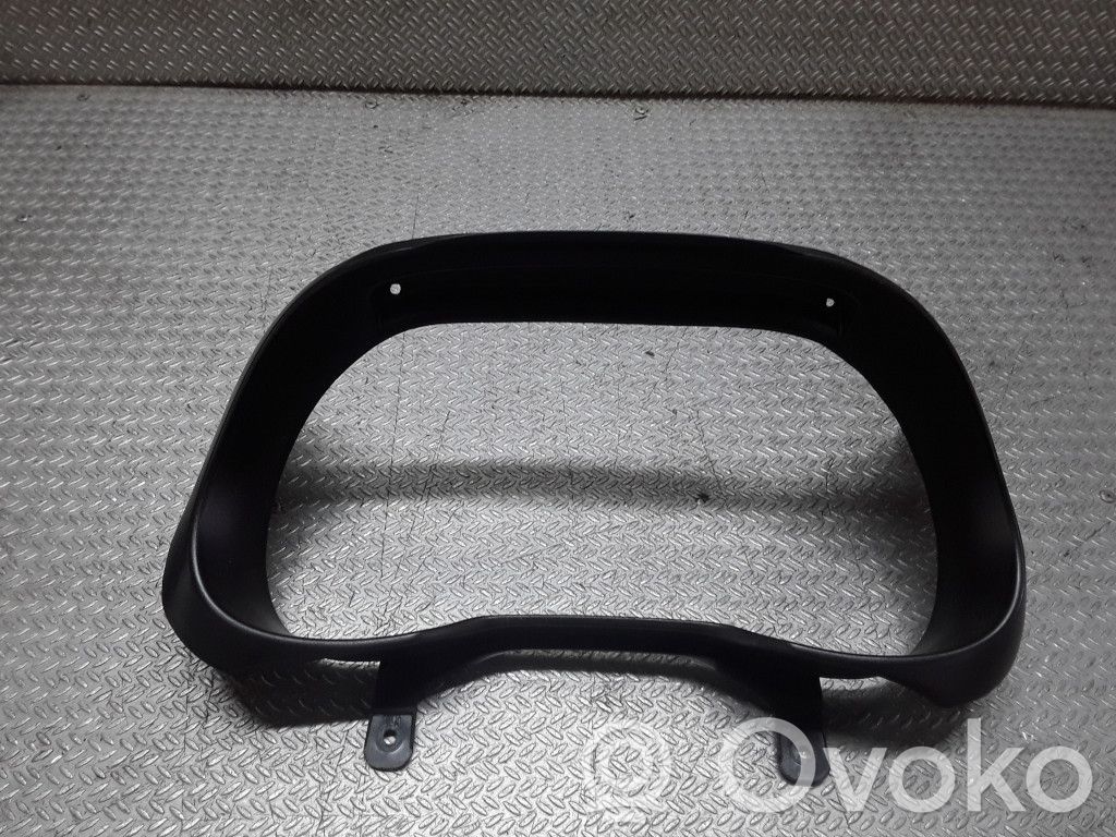 Fiat Punto (188) Cornice cruscotto