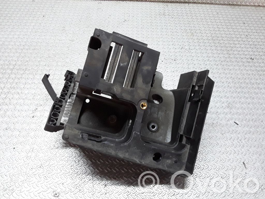 Sulakerasiasarja   1K0907361