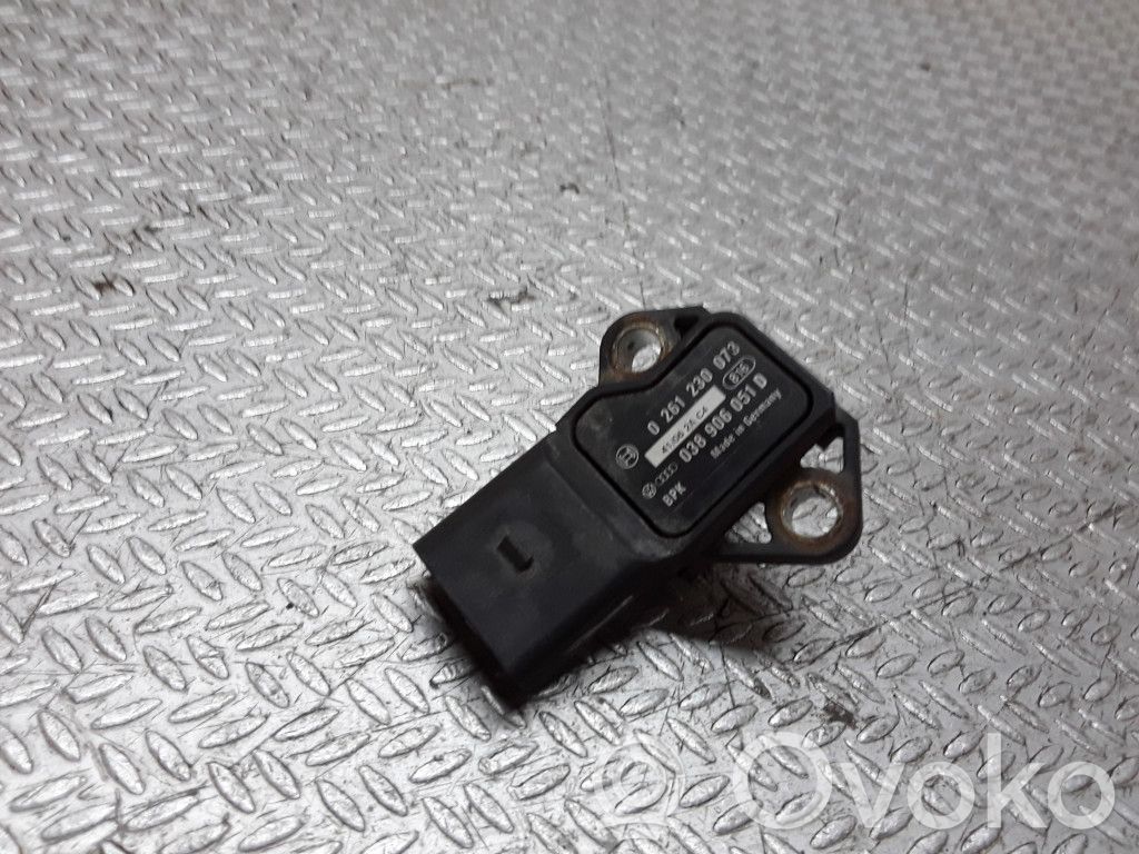 Sensor de la presión del aire   0261230073,038906051D