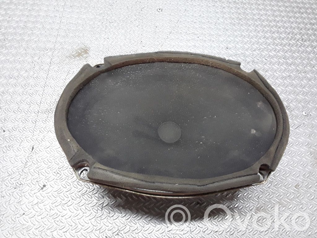 Takaoven kaiutin