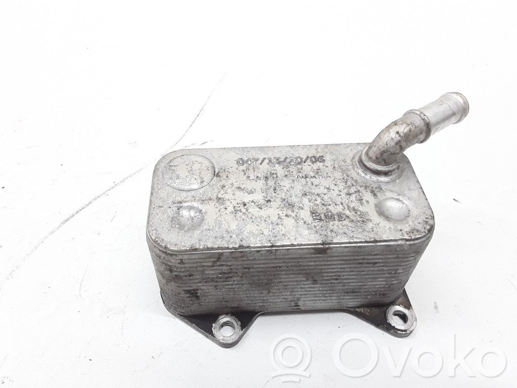 Volkswagen Eos Supporto di montaggio del filtro dell’olio