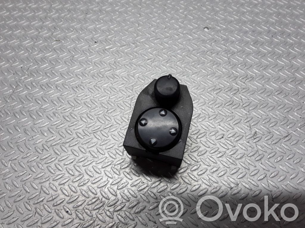 Audi A8 S8 D2 4D Wing mirror switch 