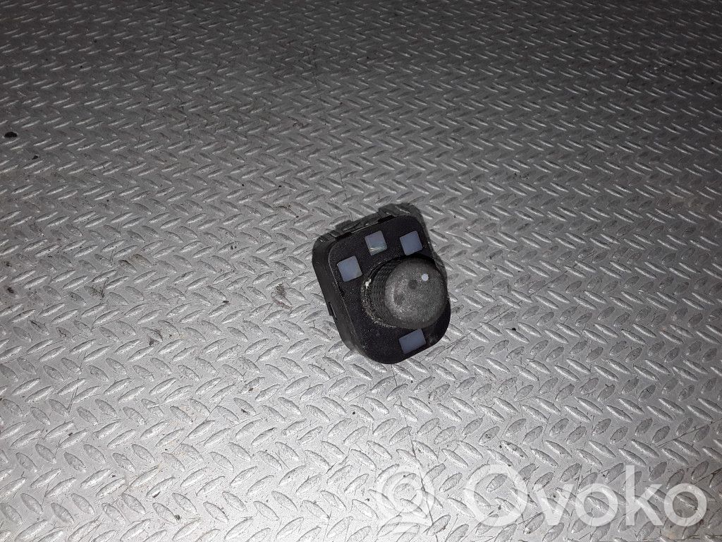 Seat Toledo III (5P) Wing mirror switch 
