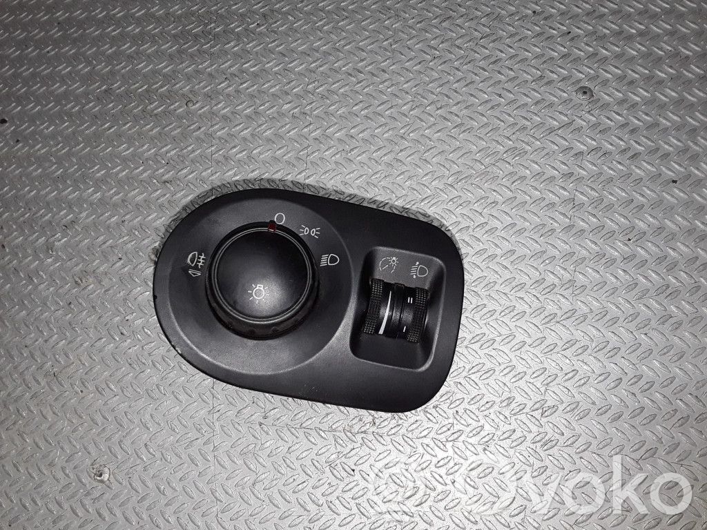 Seat Toledo III (5P) Light switch 