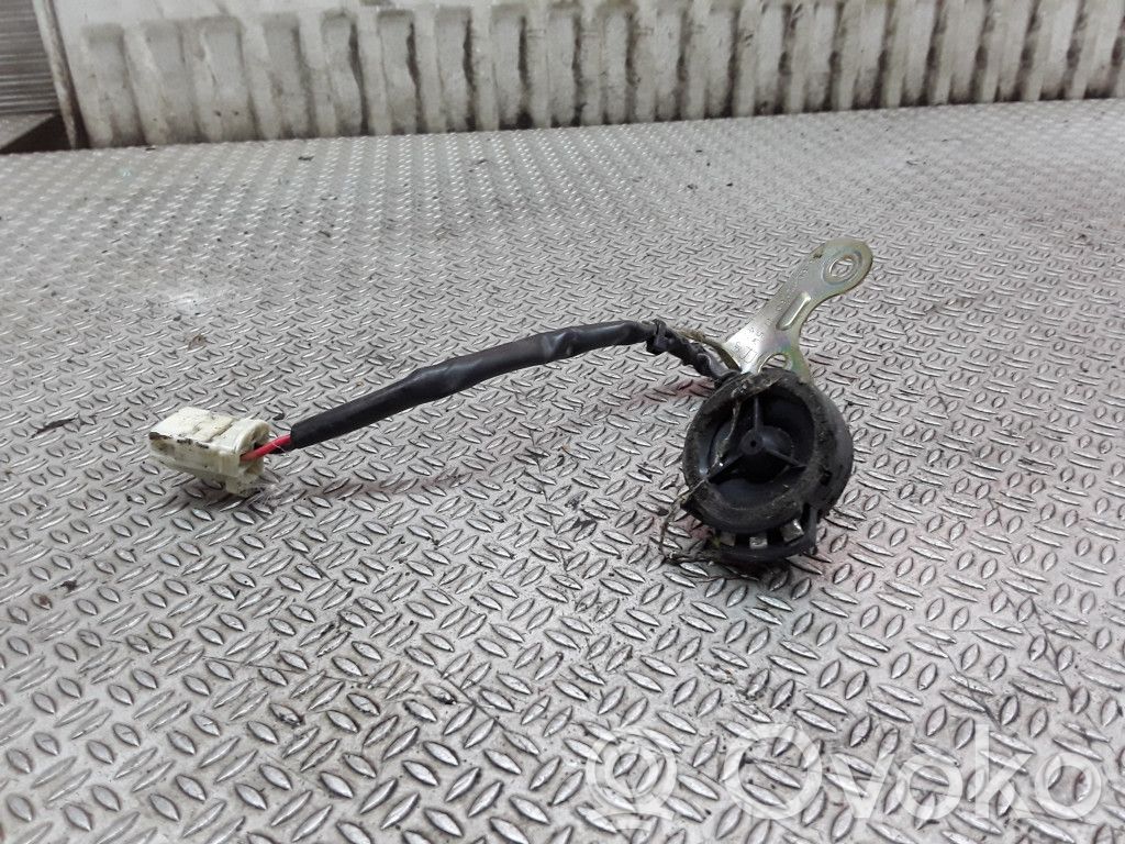 Toyota Corolla Verso E121 Etuoven diskanttikaiutin
