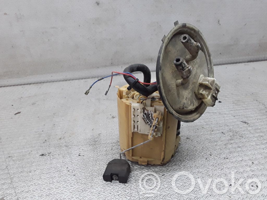 Opel Meriva A Polttoainesäiliön pumppu 