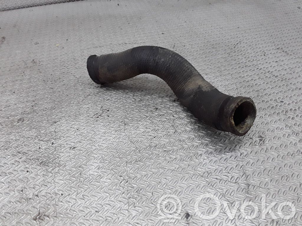 Engine coolant pipe/hose