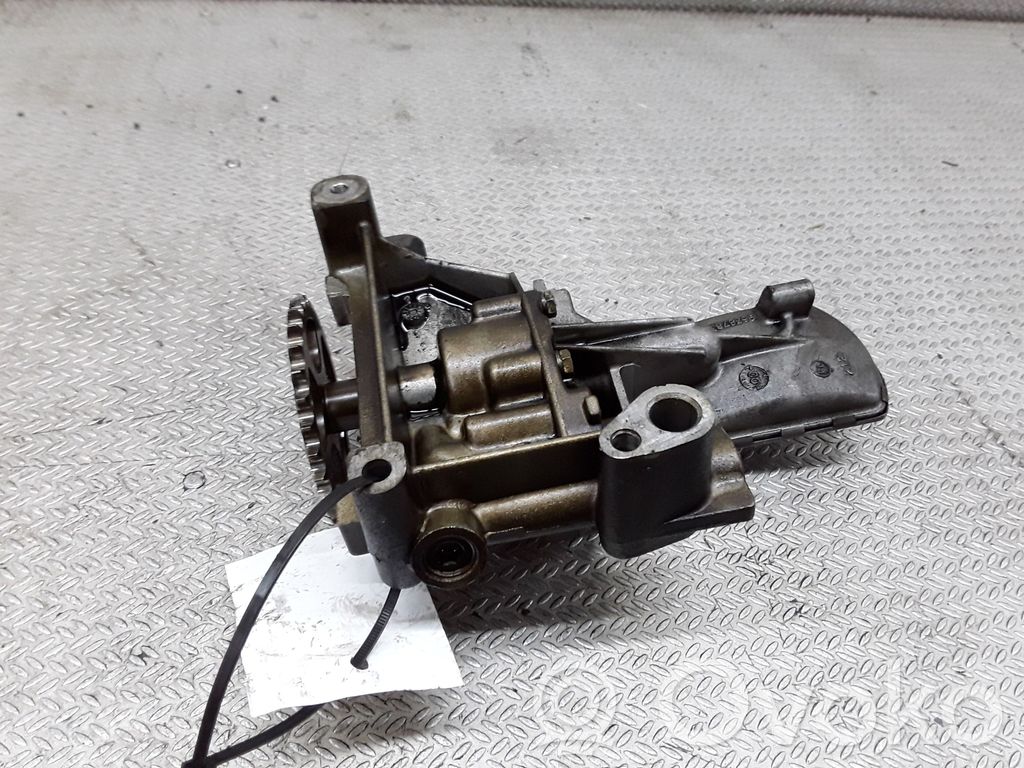 Peugeot 406 Bomba de aceite 