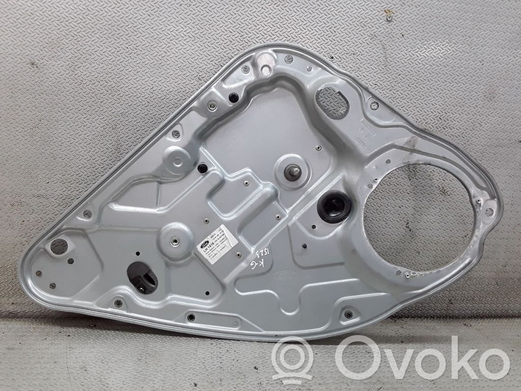 Regulador manual de la ventanilla trasera   4M51A045H23B