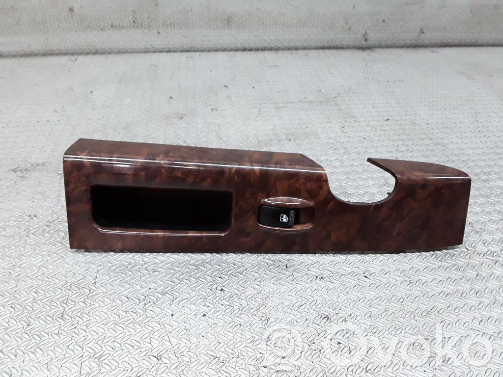 Electric window control switch   4785101110