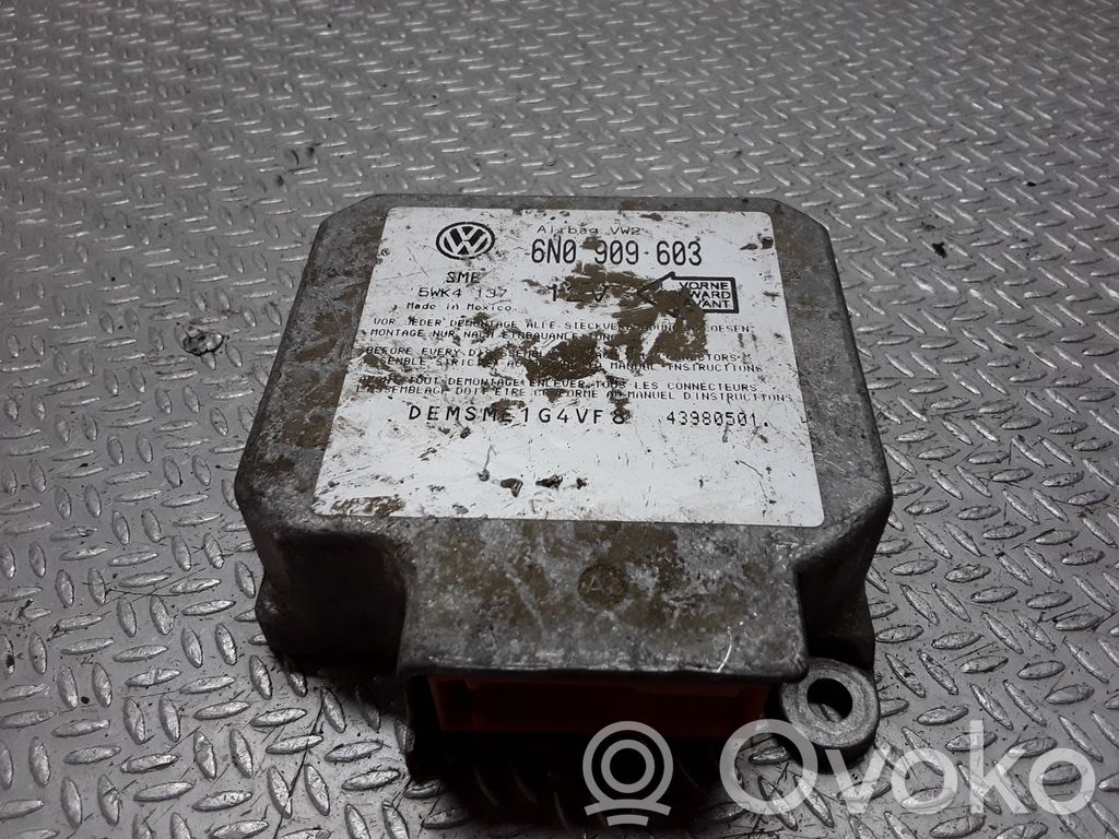 Unidad de control/módulo del Airbag   6N0909603,5WK4137