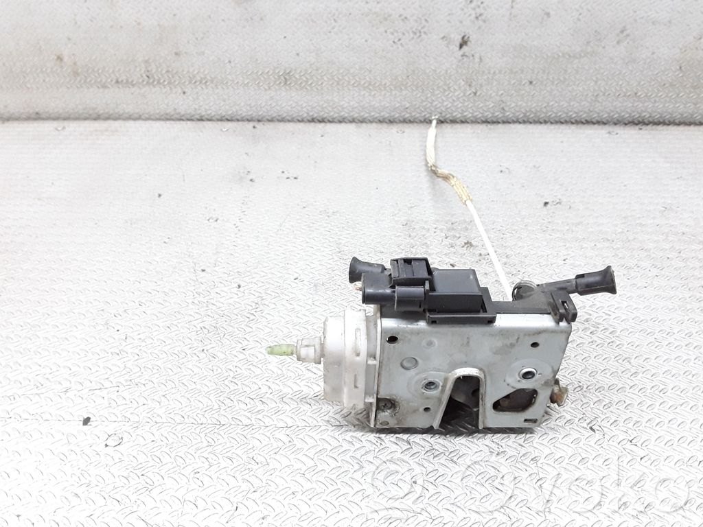 Etuoven lukko   8D1837016F