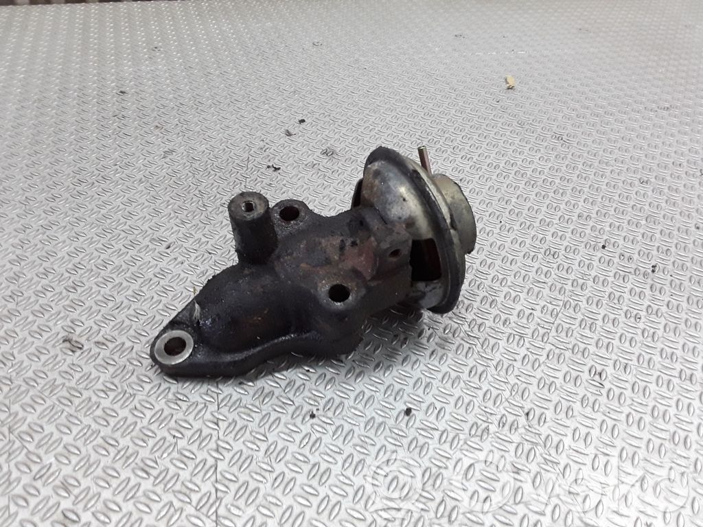 Toyota Avensis T220 EGR-venttiili 