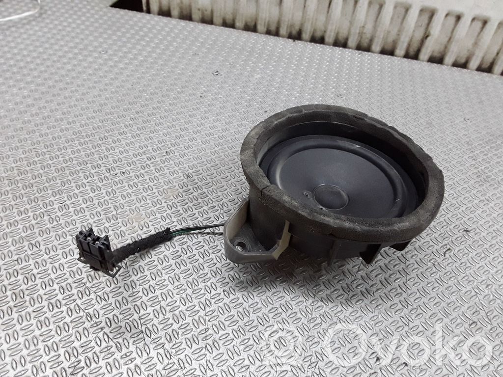 Mercedes-Benz Vaneo W414 Altavoz de la puerta trasera 