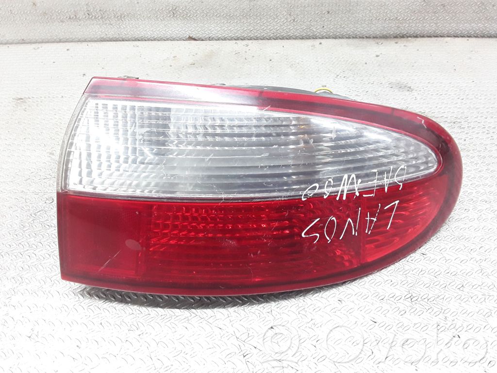 Galinis žibintas kėbule   034615R