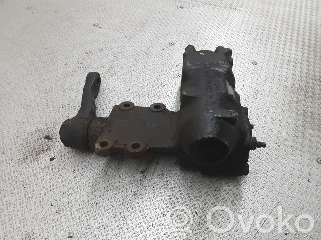 Nissan Terrano Vairo kolonėlė 