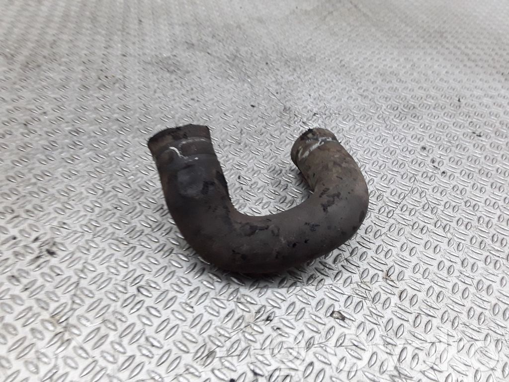 Engine coolant pipe/hose