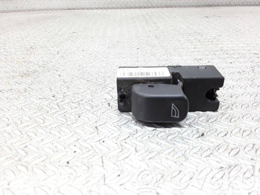 Jaguar X-Type Electric window control switch 