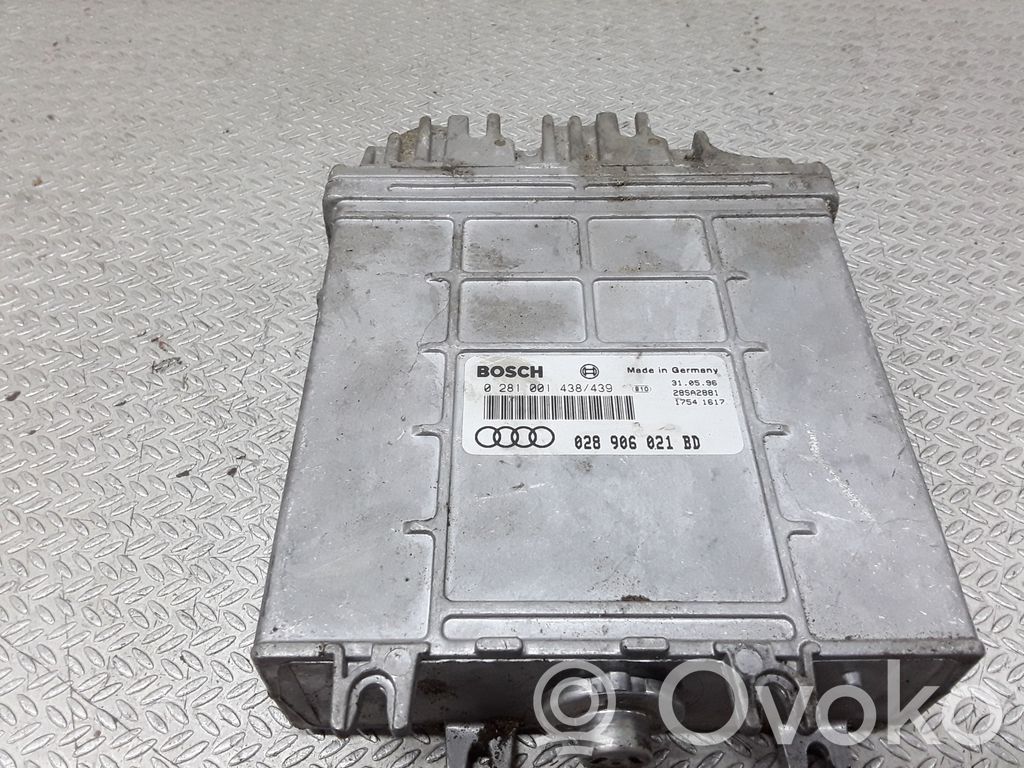 Unidad de control/módulo del motor   028906021BD,0281001438