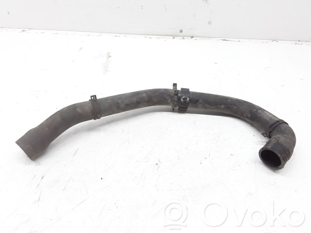 Engine coolant pipe/hose