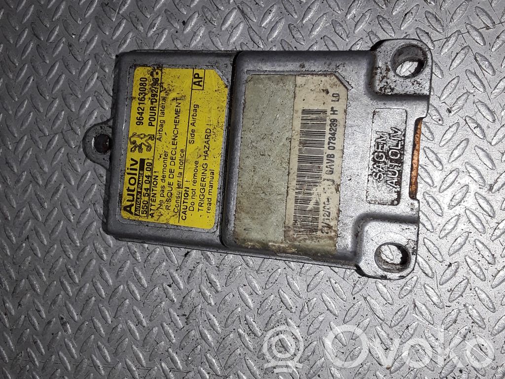 Peugeot 406 Airbagsteuergerät 
