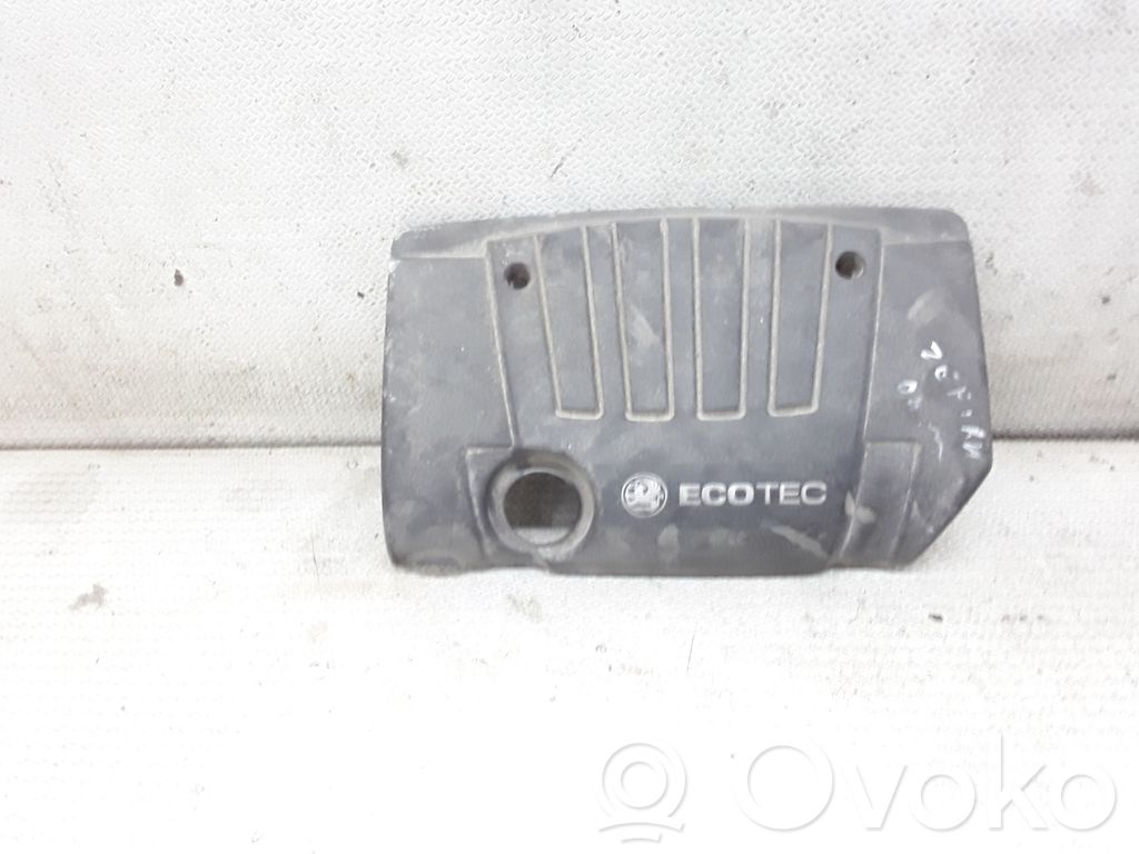 Opel Astra H Couvercle cache moteur 
