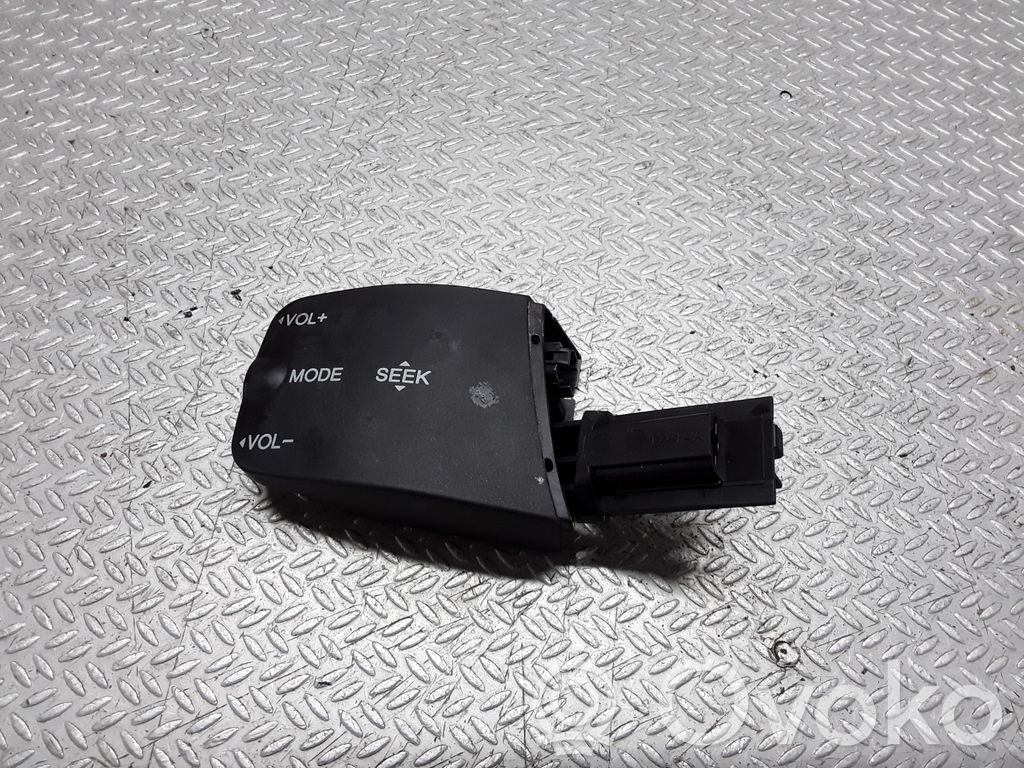 Mando de control del sonido   3M5T14K147