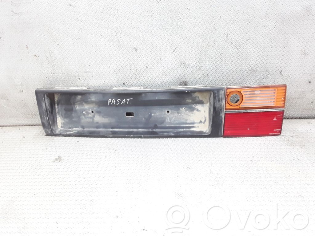 Volkswagen Vento Garniture de hayon 