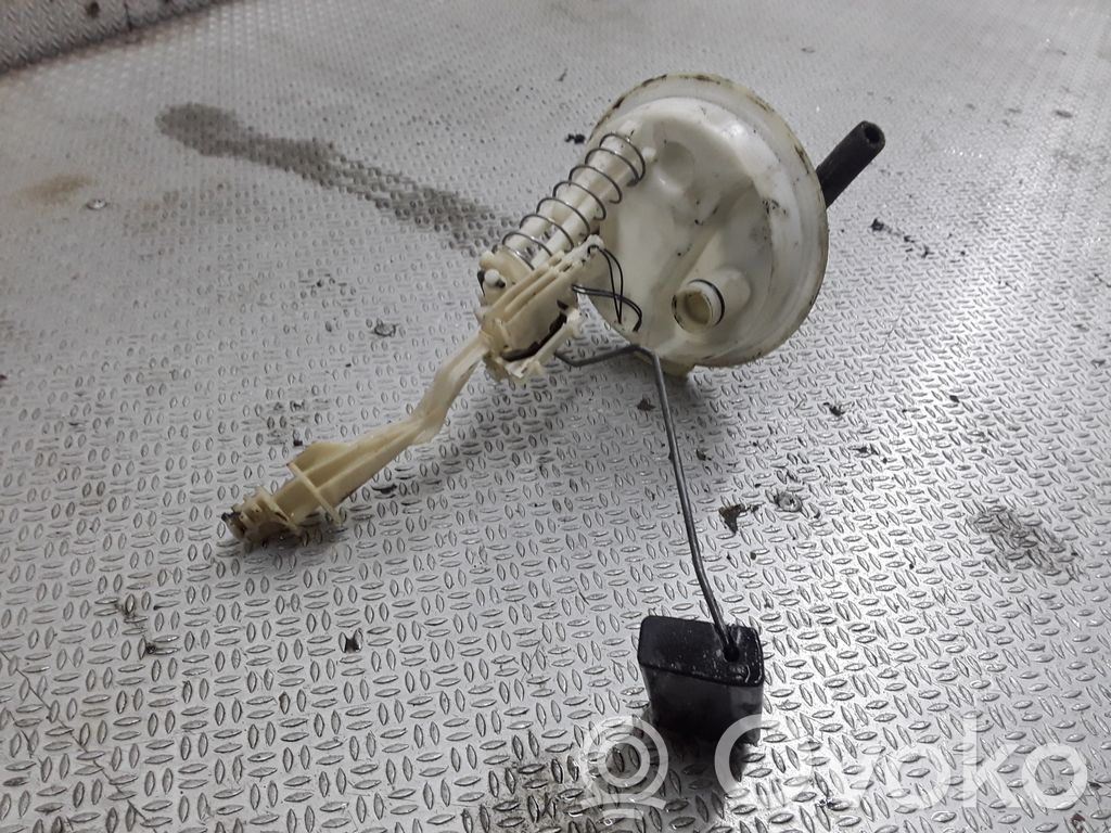 BMW 5 E39 Fuel level sensor 