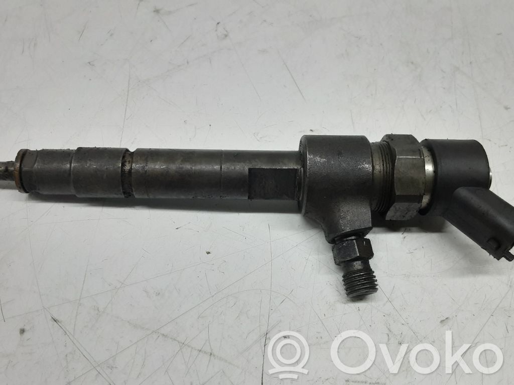 Injector combustibil   0445110119