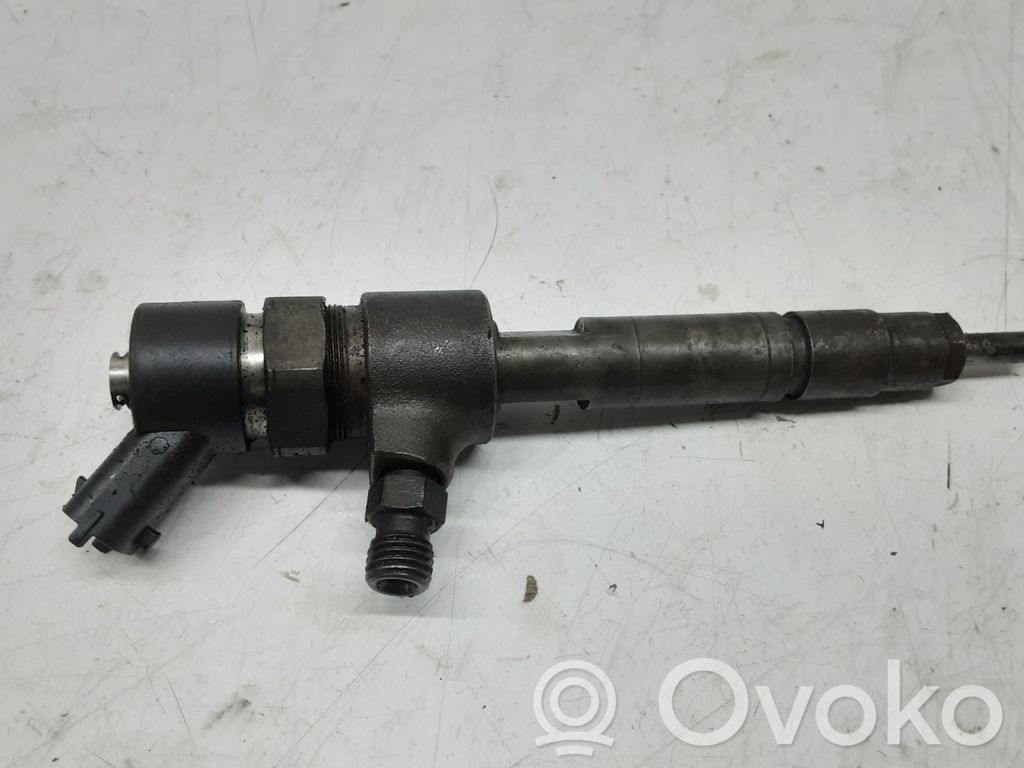 Inyector de combustible   0445110068