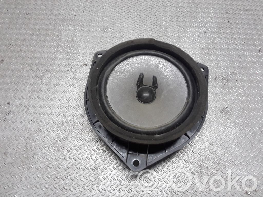 Toyota Corolla Verso AR10 Haut-parleur de porte avant