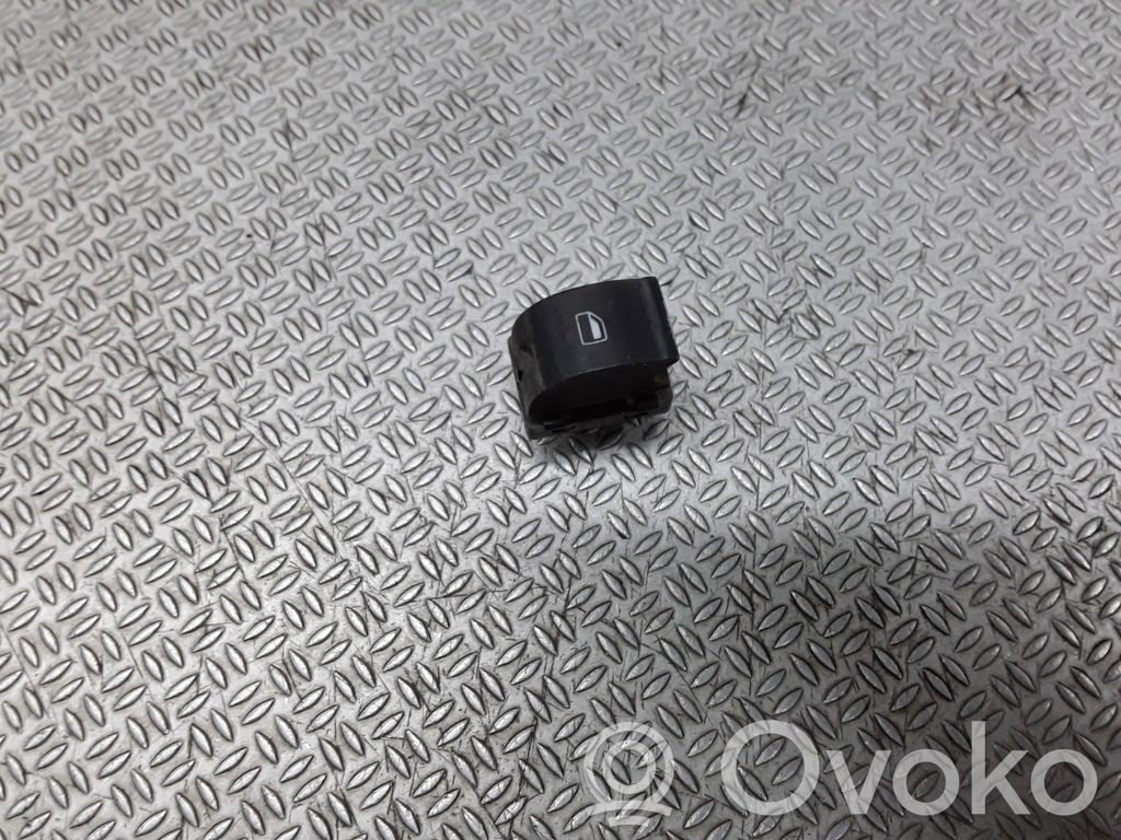 Interruptor del elevalunas eléctrico   8E0959855
